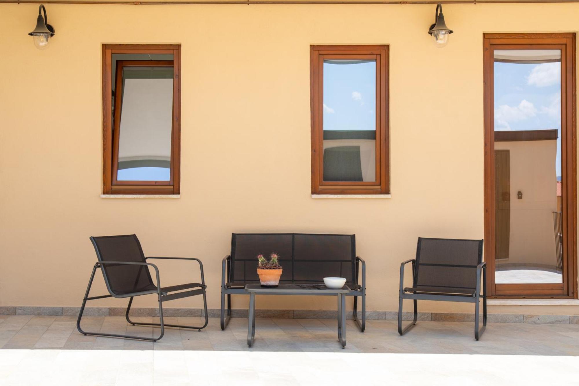 Il Vico Bed & Breakfast L'Aquila Luaran gambar